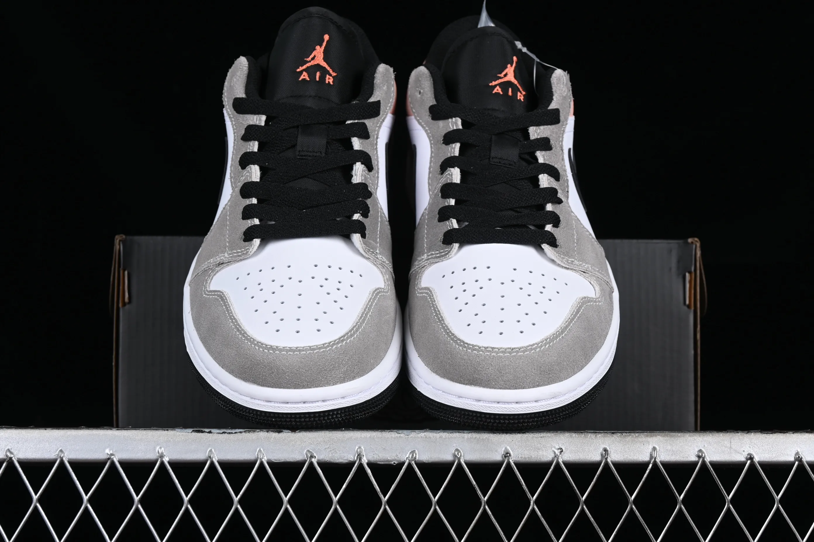 All categories Air Jordan Jordan series basketball shoes Air Jordan 1 Low G version pure original Air Jordan 1 Low AJ1 Joe 1 candy color matching retro cultural leisure sports sneakers DX4334-008